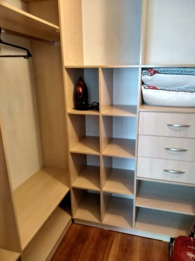 Stylish Apartment In The Gold Square Of Алматы