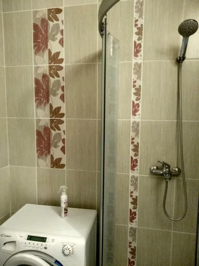 Stylish Apartment In The Gold Square Of Алматы